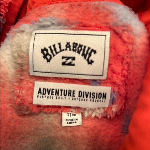 Polar Billabong in mint condition. Warm and confortable. Worn twice. - Picture 3 of 3